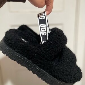 UGG Black Fluffy Footwear